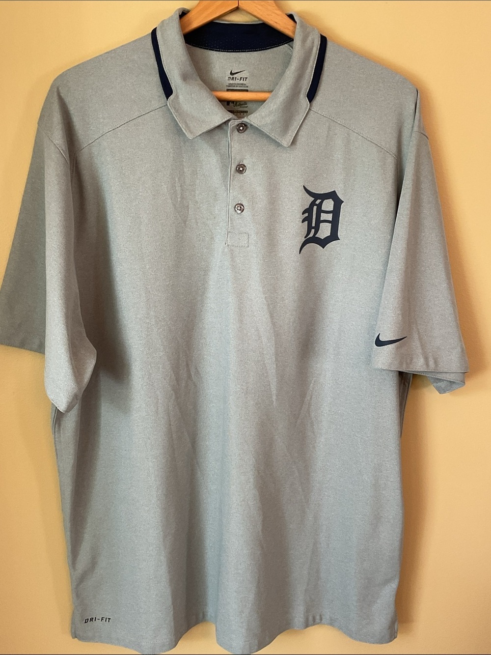 MLB Authentic Collection Detroit Tigers Nike Dry Fit Polo Size XL